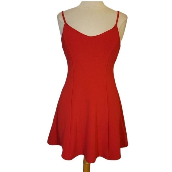 Forever 21 flirty dress - Picture 1 of 8